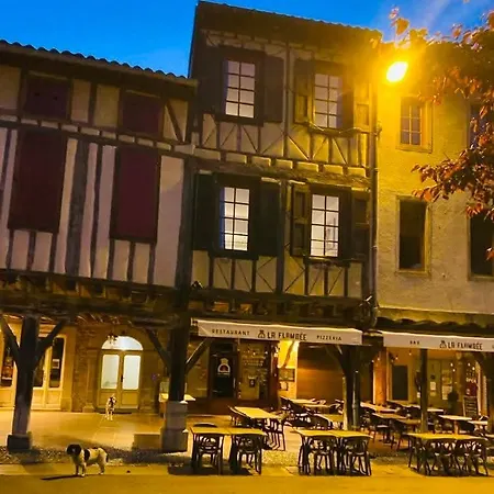 Labyrinthe Lit 180 Cm Salle De Bain, Petit Dej Compris 4*