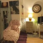Labyrinthe Lit 180 Cm Salle De Bain, Petit Dej Compris