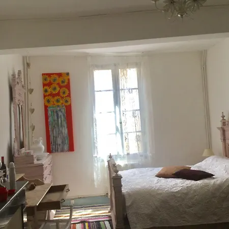 Labyrinthe Lit 180 Cm Salle De Bain, Petit Dej Compris Mirepoix (Ariege)