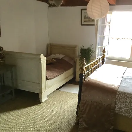 Labyrinthe Lit 180 Cm Salle De Bain, Petit Dej Compris Mirepoix
