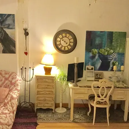 Labyrinthe Lit 180 Cm Salle De Bain, Petit Dej Compris