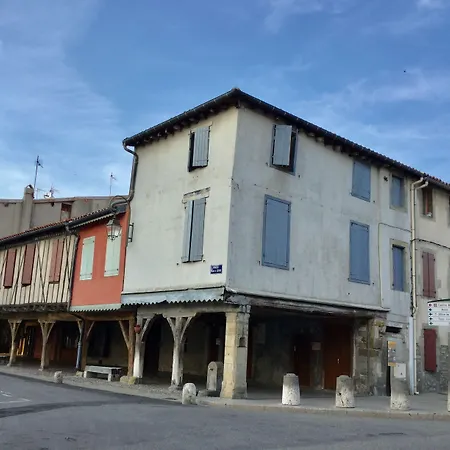 Labyrinthe Lit 180 Cm Salle De Bain, Petit Dej Compris Bed & Breakfast