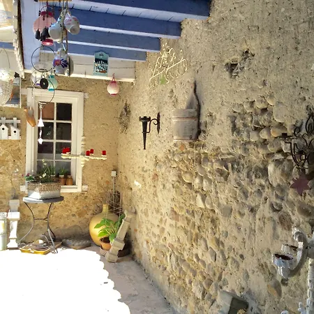 Bed & Breakfast Labyrinthe Lit 180 Cm Salle De Bain, Petit Dej Compris Mirepoix (Ariege)