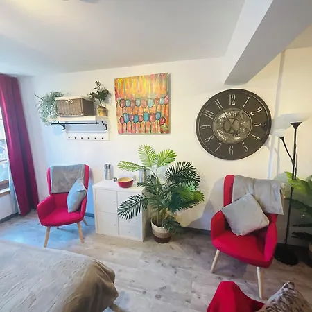 Bed and Breakfast Labyrinthe Lit 180 Cm Salle De Bain, Petit Dej Compris 4*